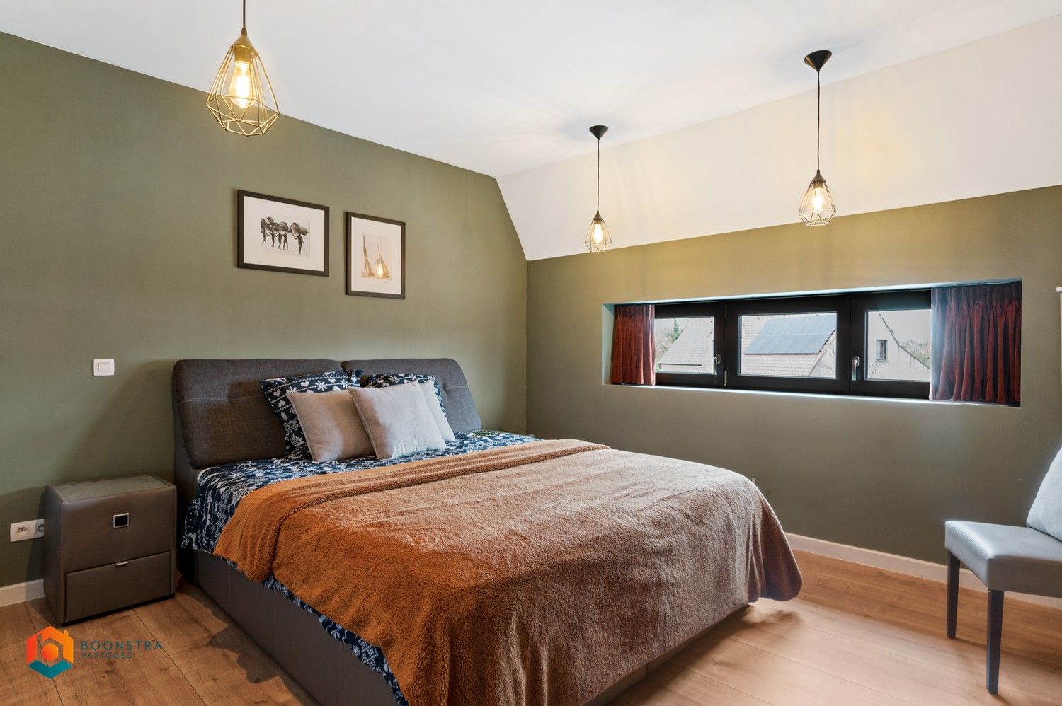 Gerenoveerde woning met 3 slaapkamers foto 20