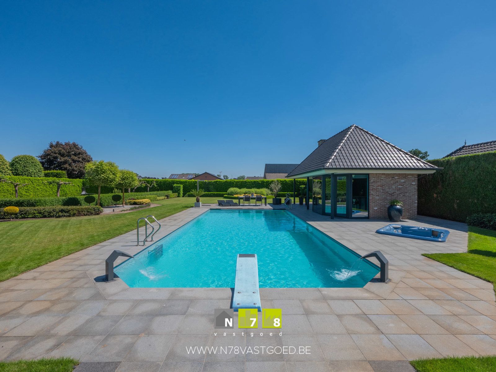 Villa te koop foto 54