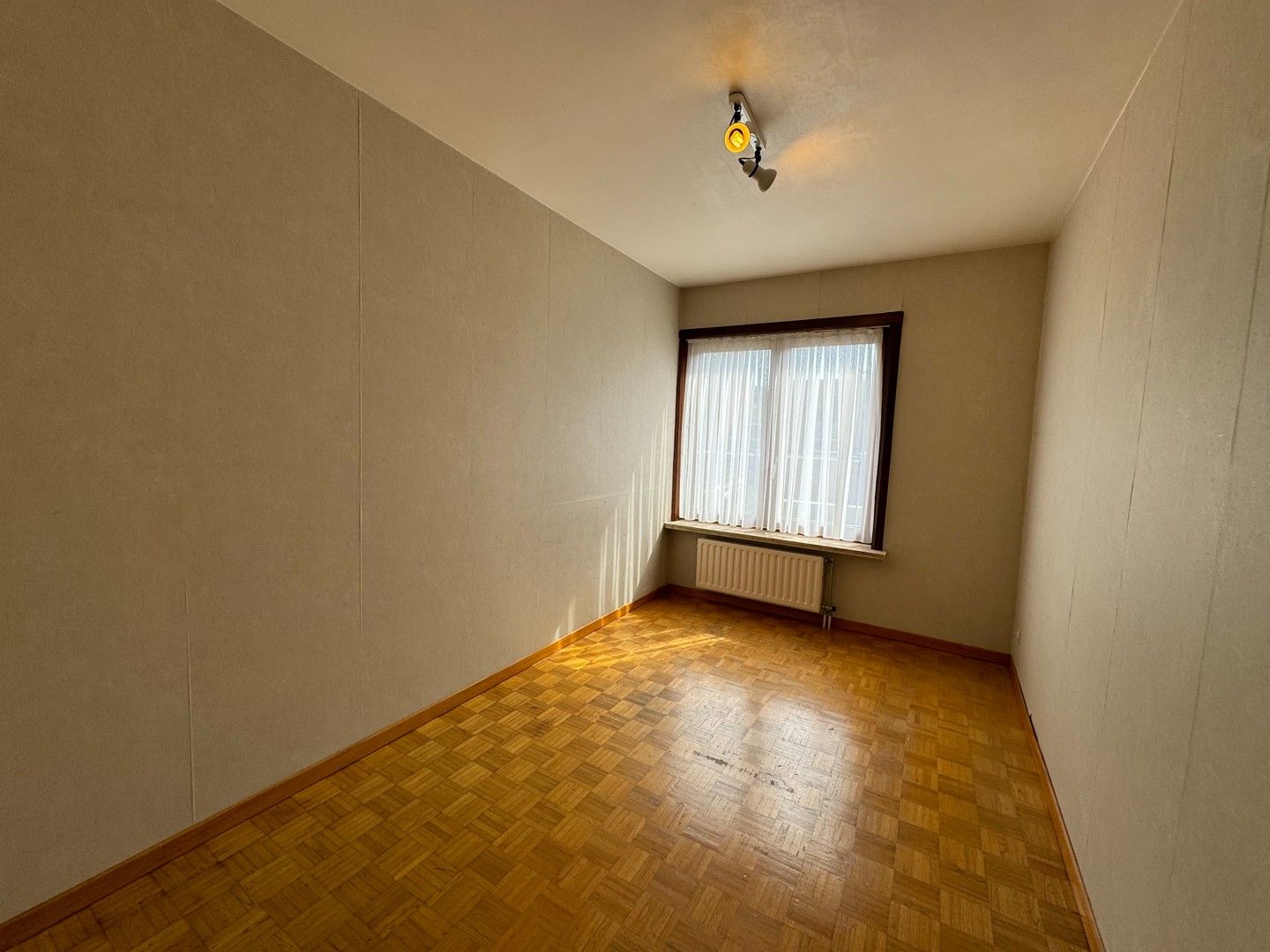 Appartement op zeer gunstige locatie! foto 9