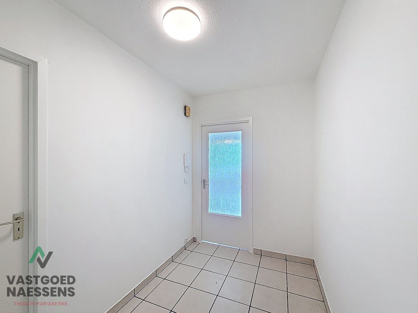 VERNIEUWDE STUDIO VLAKBIJ ZEEDIJK foto 7