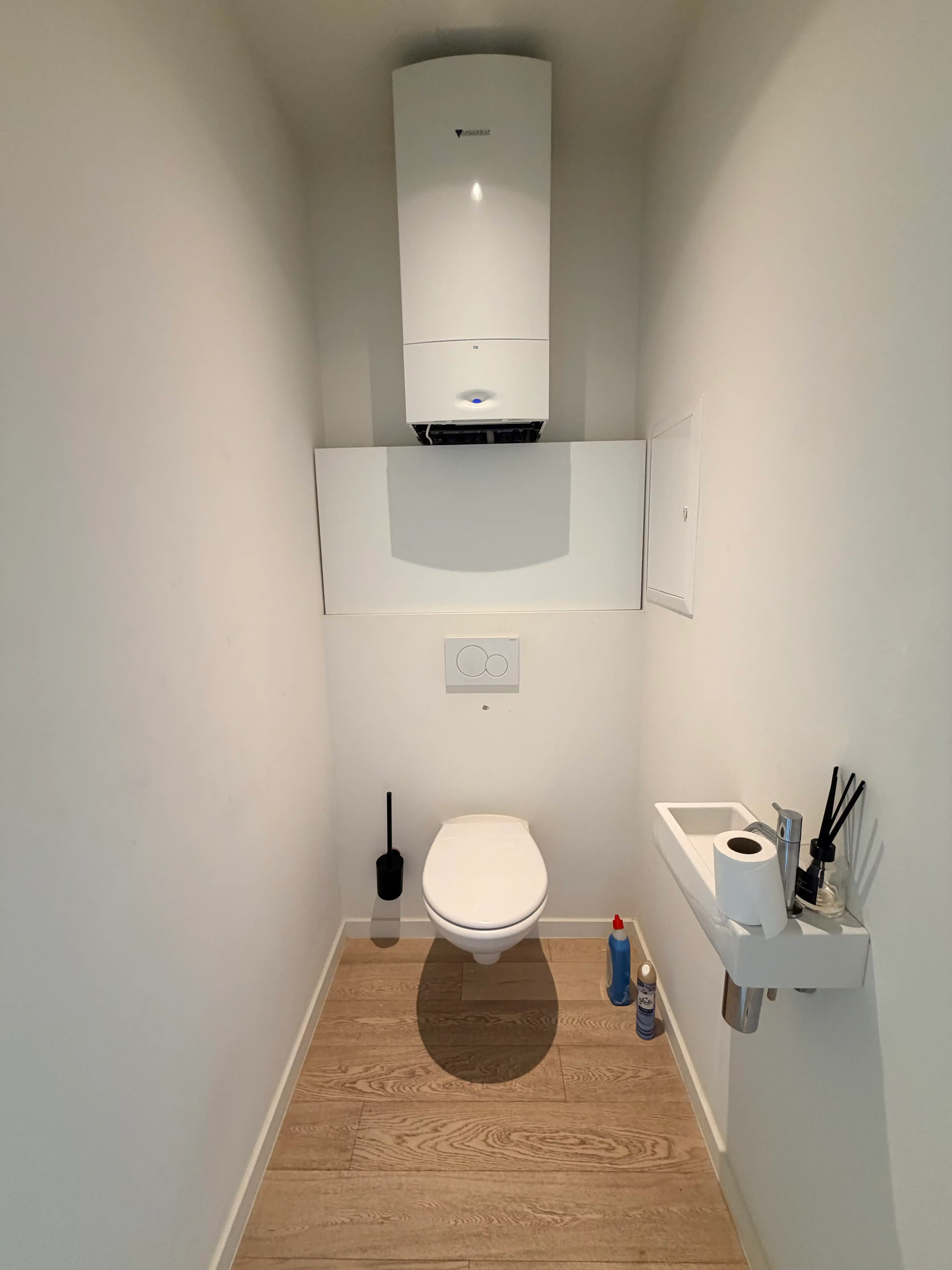 --- NIEUW --- Prachtig gerenoveerd appartement met 3 slaapkamers. foto 13