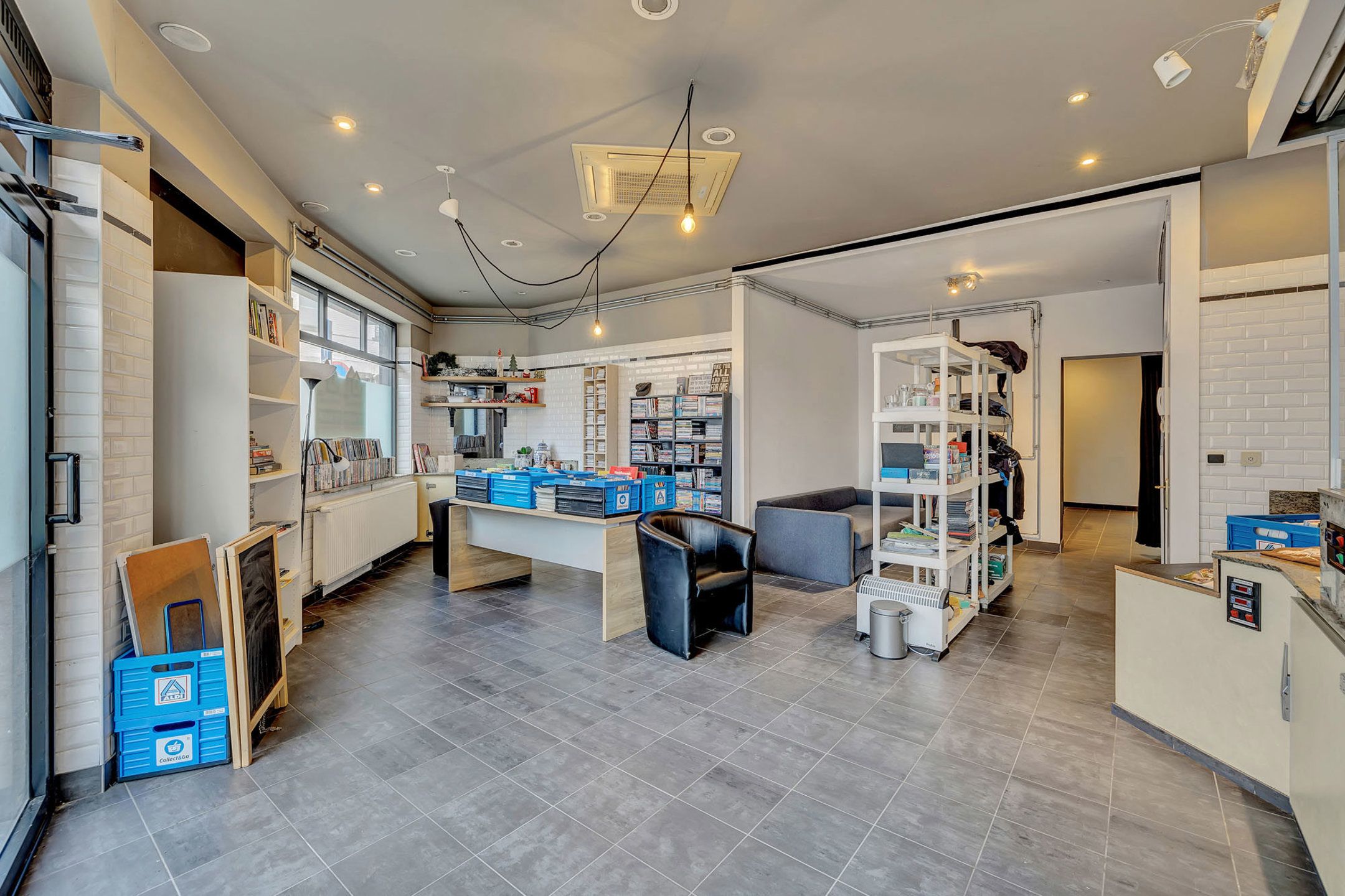 Te renoveren woning met 3 slaapkamers foto 2