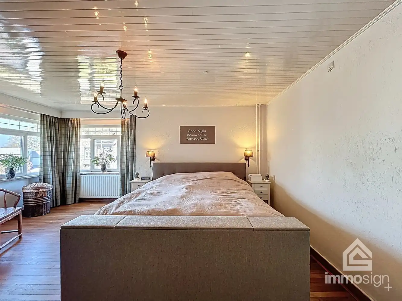 Exclusieve woning voorzien van dubbele garage en bedrijfshal op de Nederlandse grens foto 30