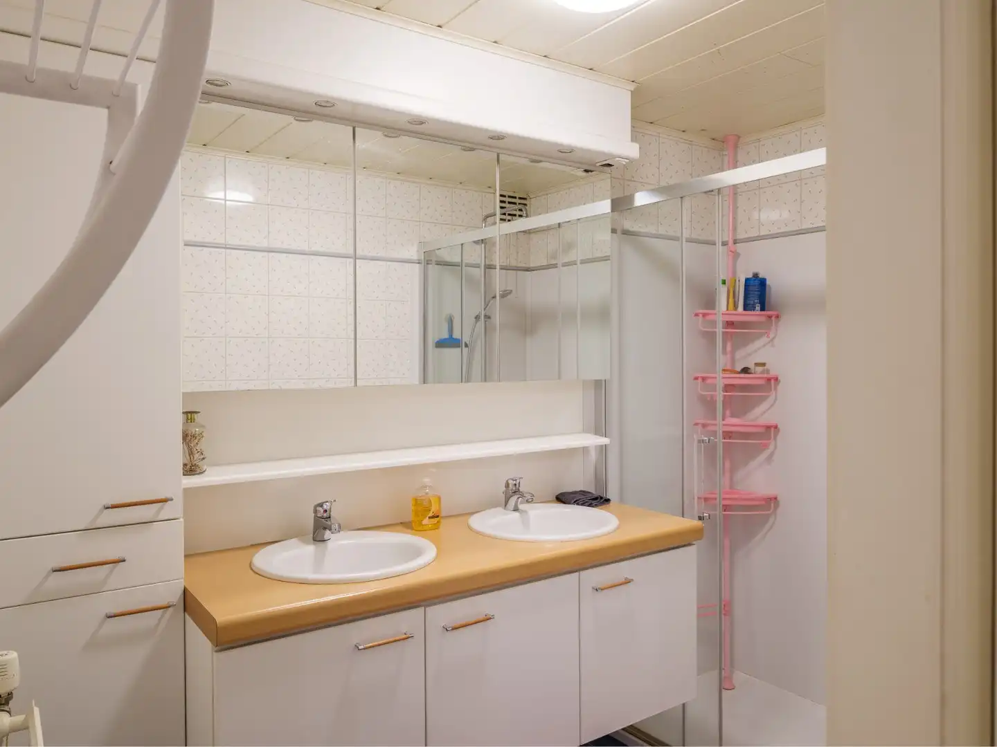 Ruim appartement met 3 slaapkamers aan het Zuidpark foto 14