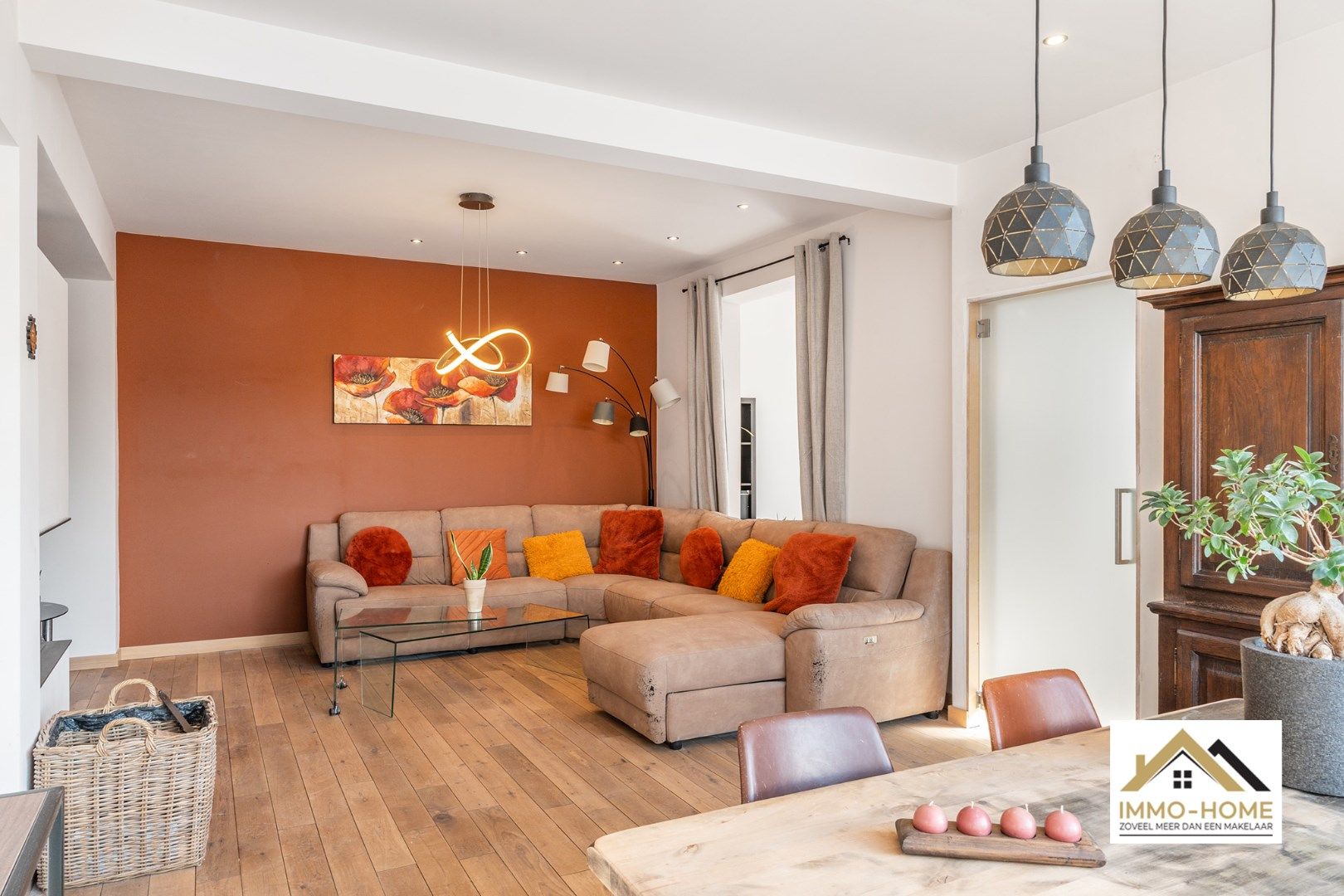 Recent gerenoveerde woning met magazijn en atelier-ruimte  foto 5