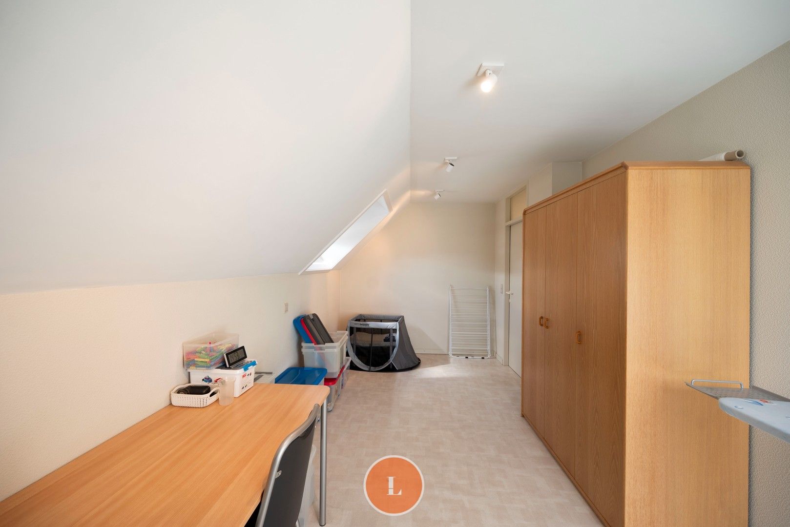 Ruime en rustige gelegen woning op een perceel van 744m² foto 14