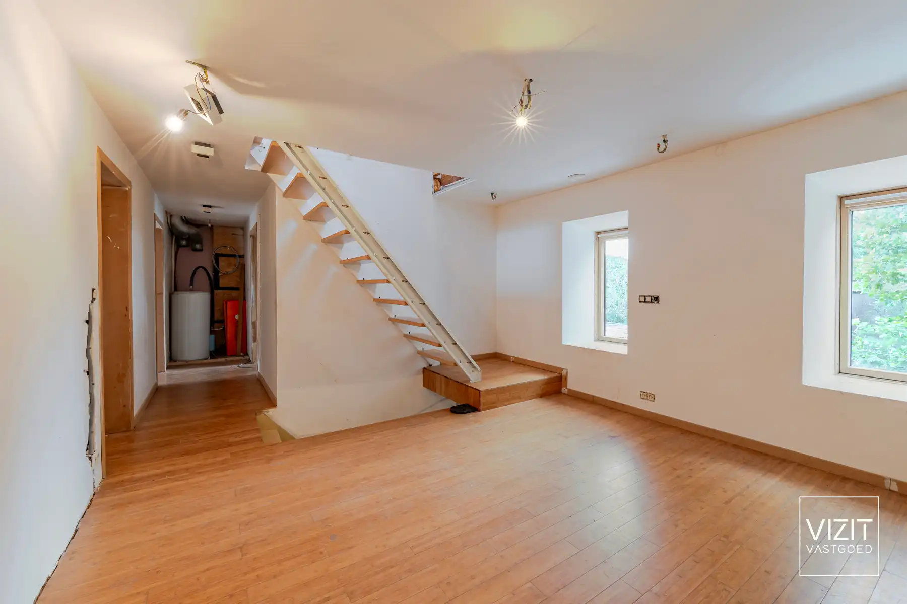 Ruime gezinswoning te Denderhoutem foto 6