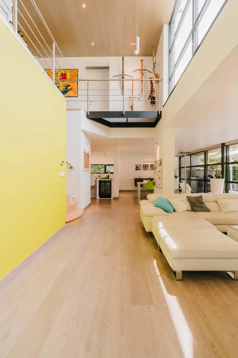 Stijlvolle, eigentijdse woning op een ruim perceel foto 8