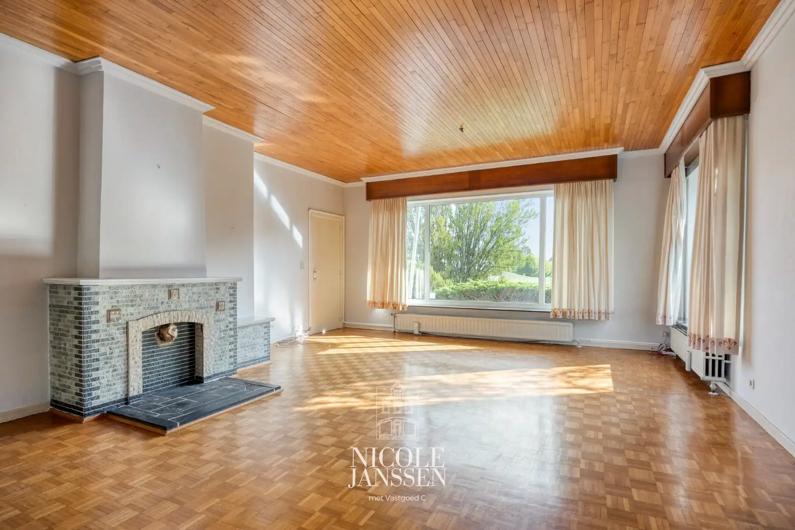 Split-level woning  foto 4