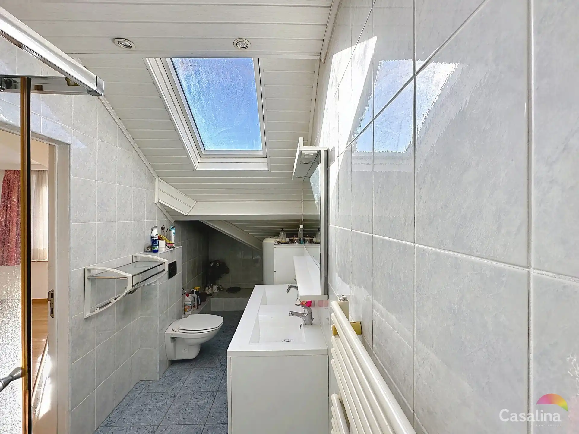 Ruime woning met tuin. Ideaal voor vrij beroep met praktijk. foto 13