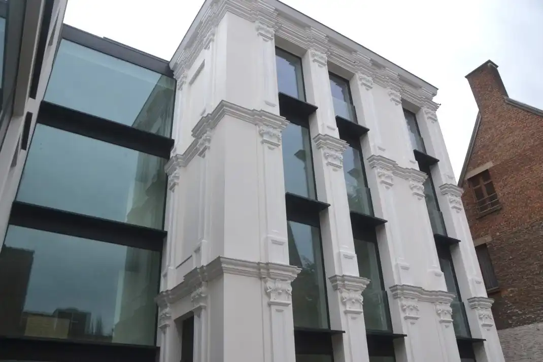 Luxe-appartement met 2 slaapkamers nabij de Grote Markt! foto 12