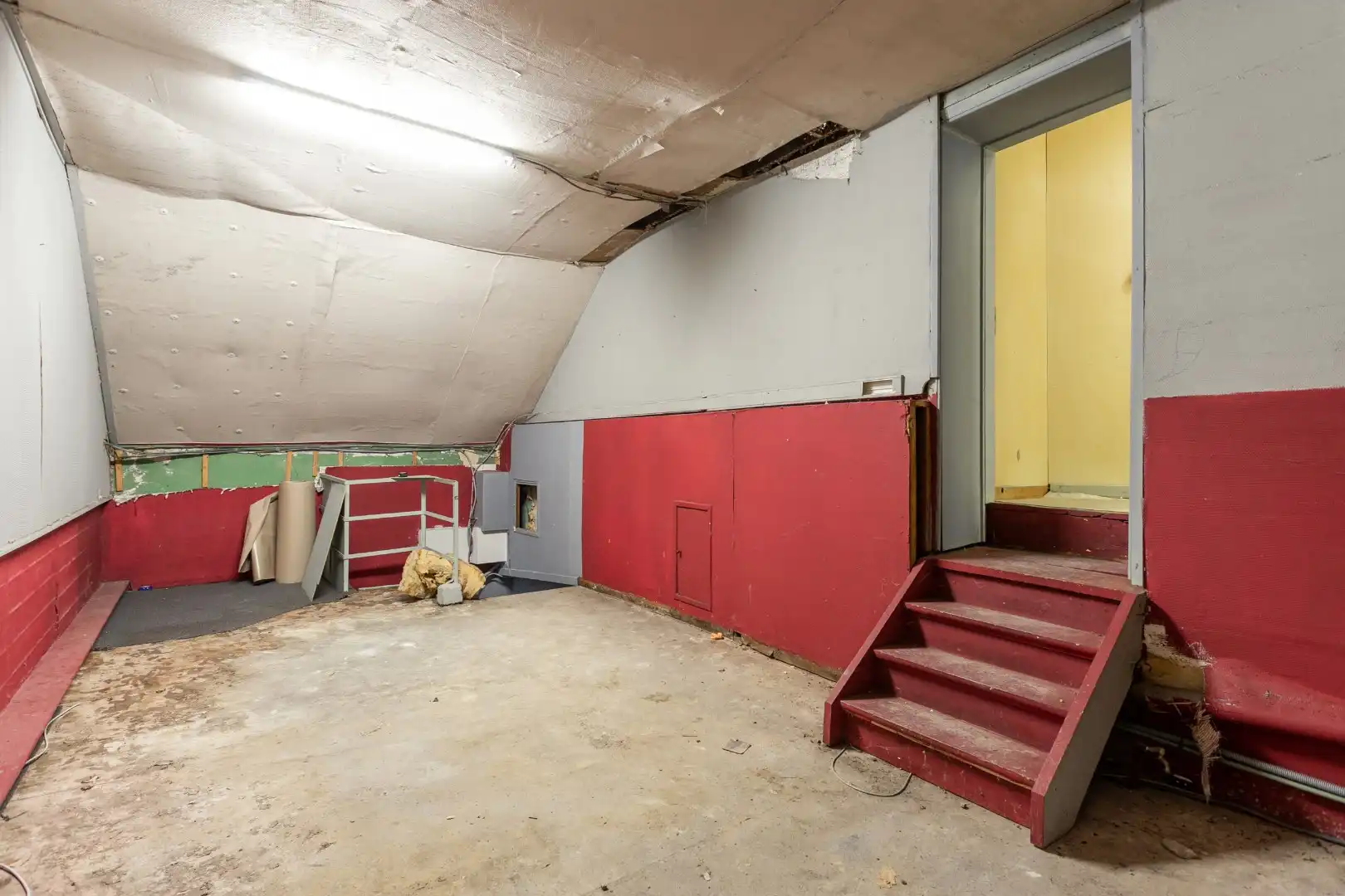 Handelsruimte met woonst op een gunstige ligging foto 23