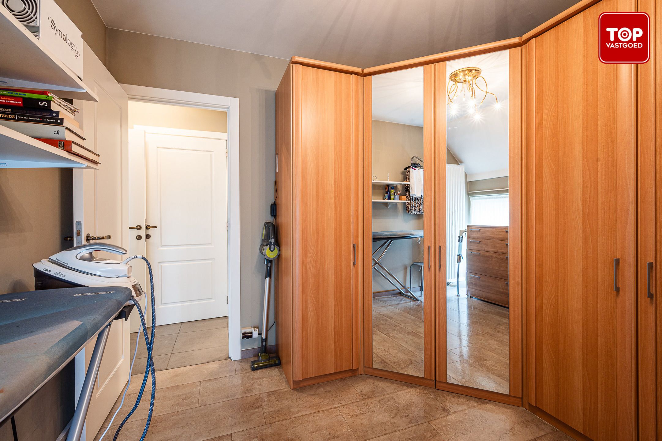 Instapklaar duplex appartement met  2 terrassen. foto 14