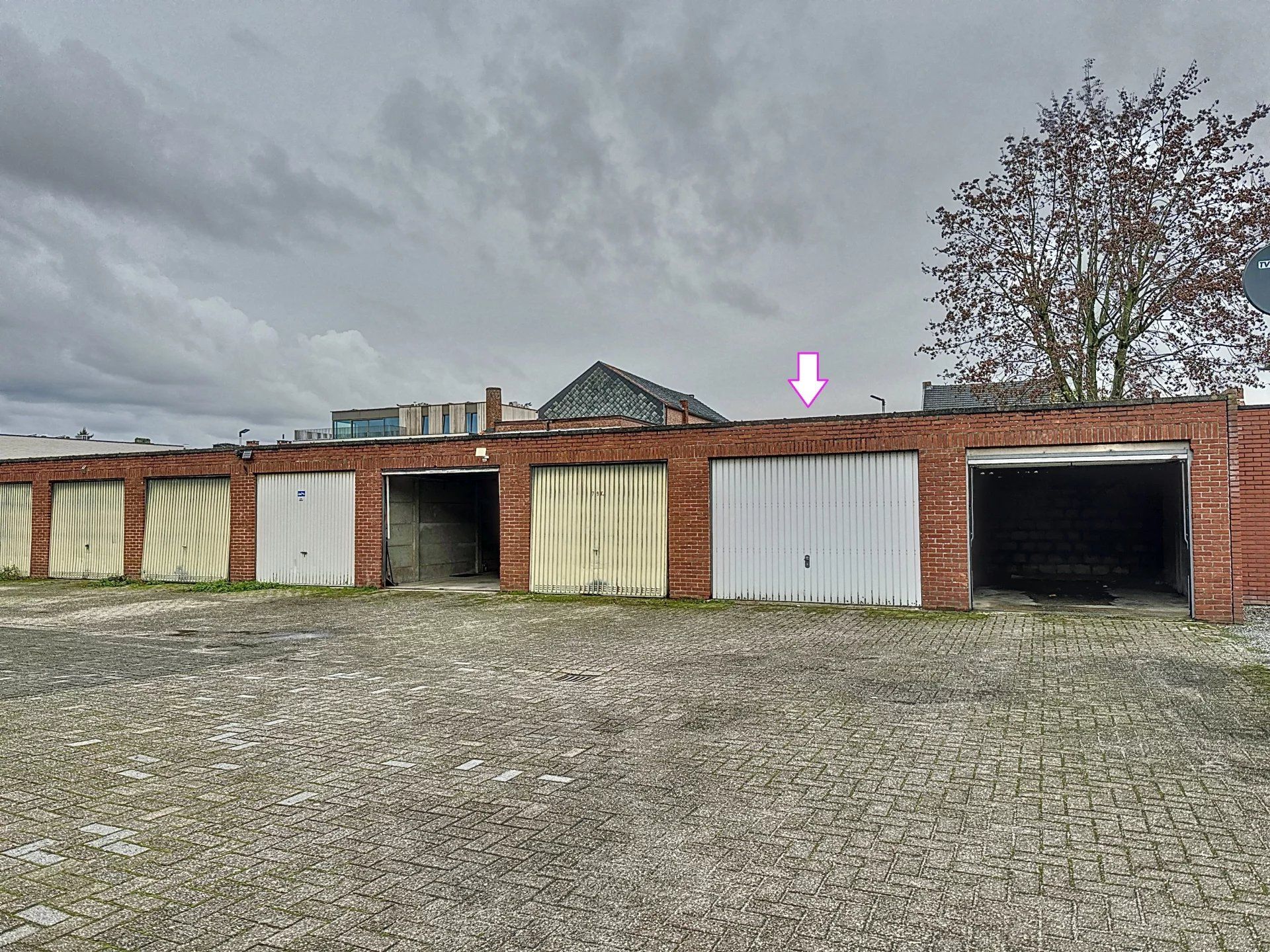 Instapklaar appartement met 2 slaapkamers, terras, garage en staanplaats vlak bij het centrum van Lommel foto 22