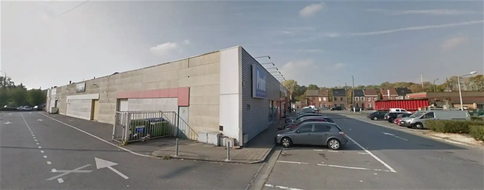 Baanwinkel van 330 m² op toplocatie in Nimy foto 2