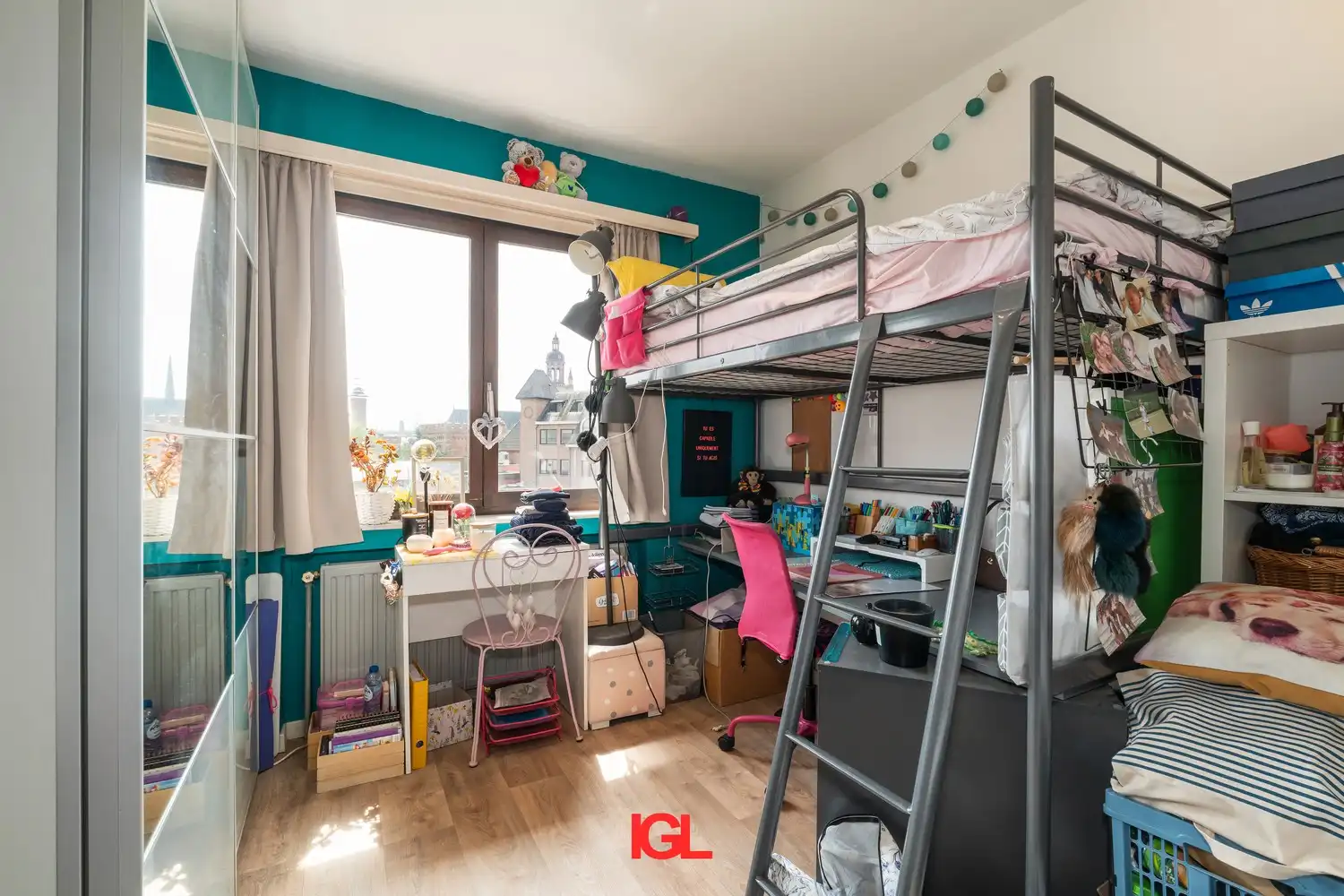 Ruim 3-kamer appartement met garage nabij het centrum van Halle foto 8