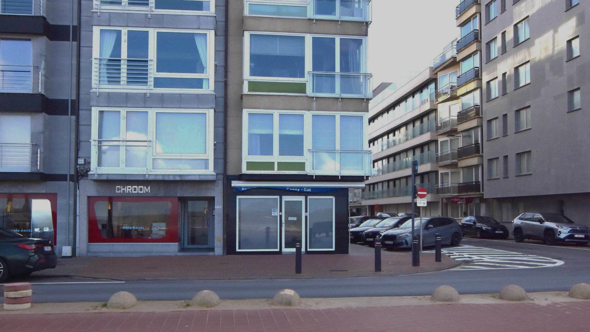 Handelspand uiterst centraal gelegen aan de Zeedijk en nabij het Driehoeksplein  foto 3