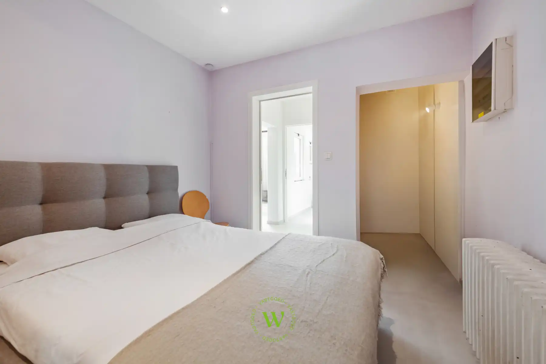 Lichtrijk gelijkvloers appartement met private inkom foto 19