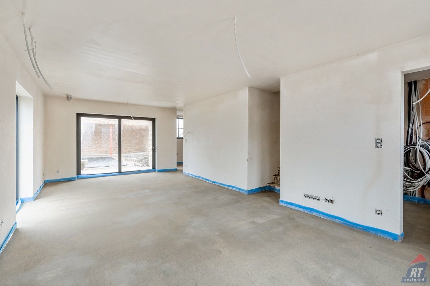 Gunstig gelegen nieuwbouwwoning met 4 slaapkamers foto 3