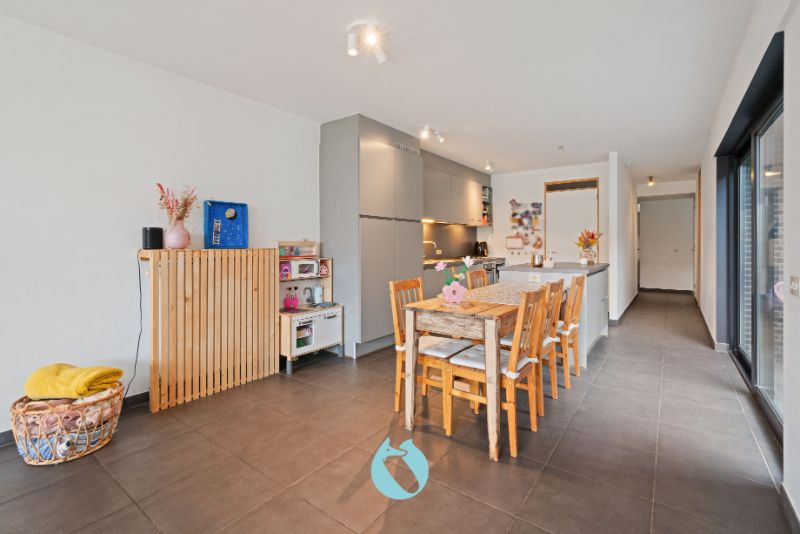 Interessant 3-slaapkamer appartement te Wondelgem foto 3