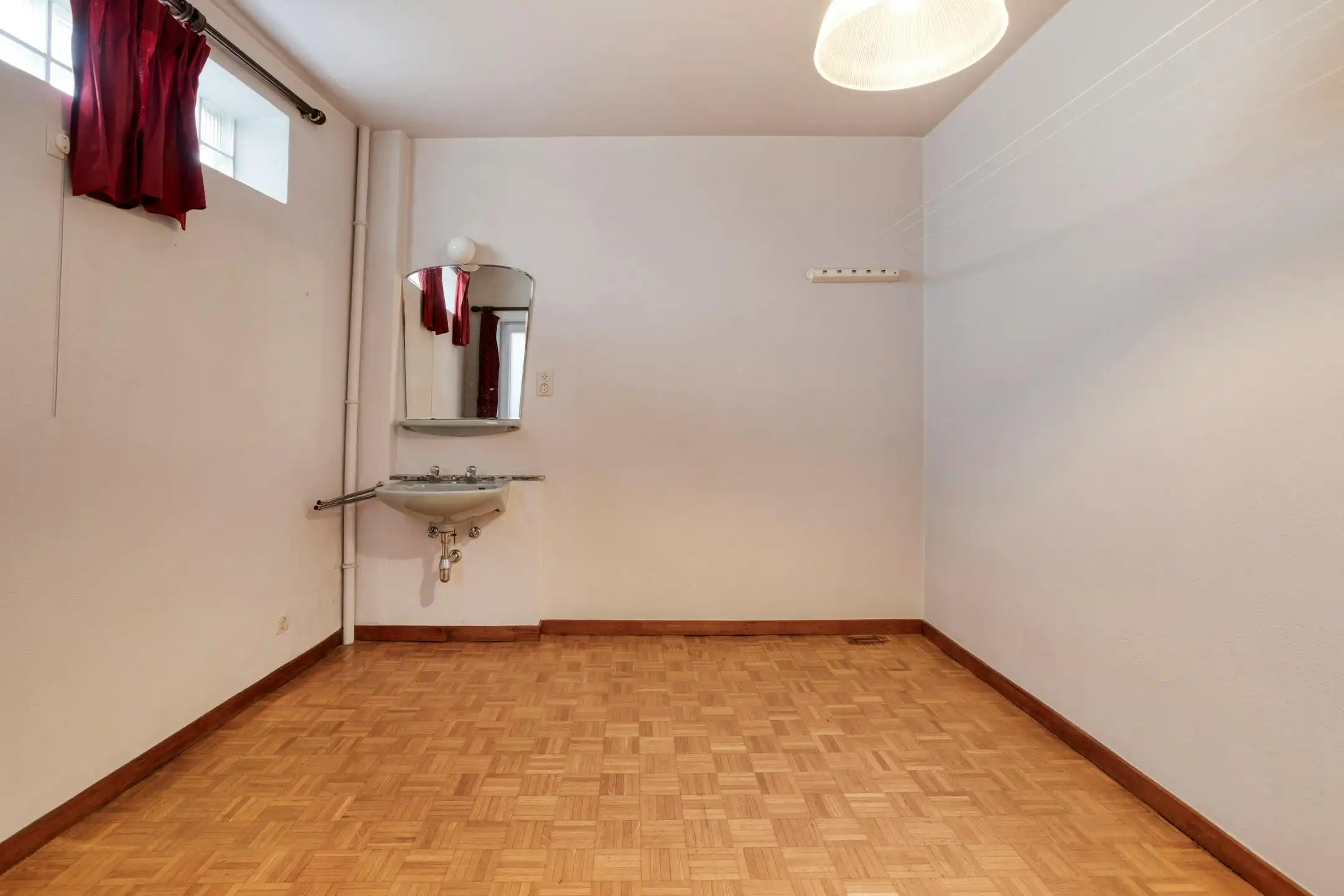 Uitzonderlijk ruim appartement te koop in hartje Kortrijk foto 17