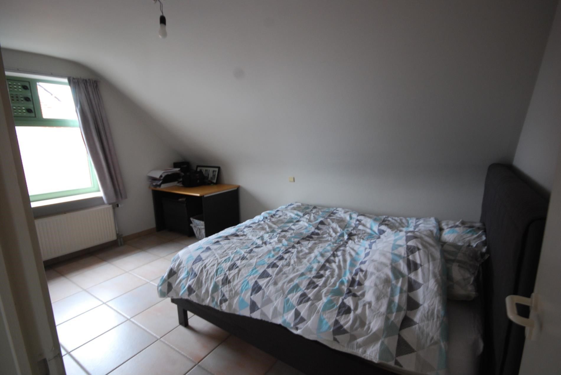 RUIM APPARTEMENT MET ONDERGRONDSE AUTOSTAANPLAATS foto 10