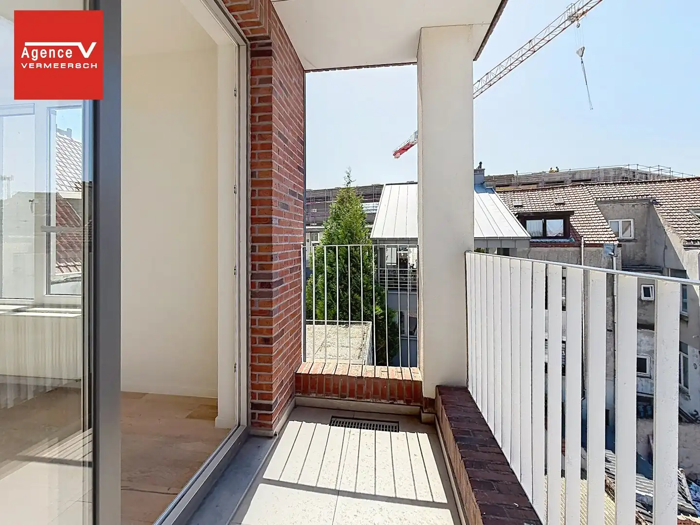 Instapklaar 3-slaapkamerappartement aan het Heilig-Hartplein. foto 10