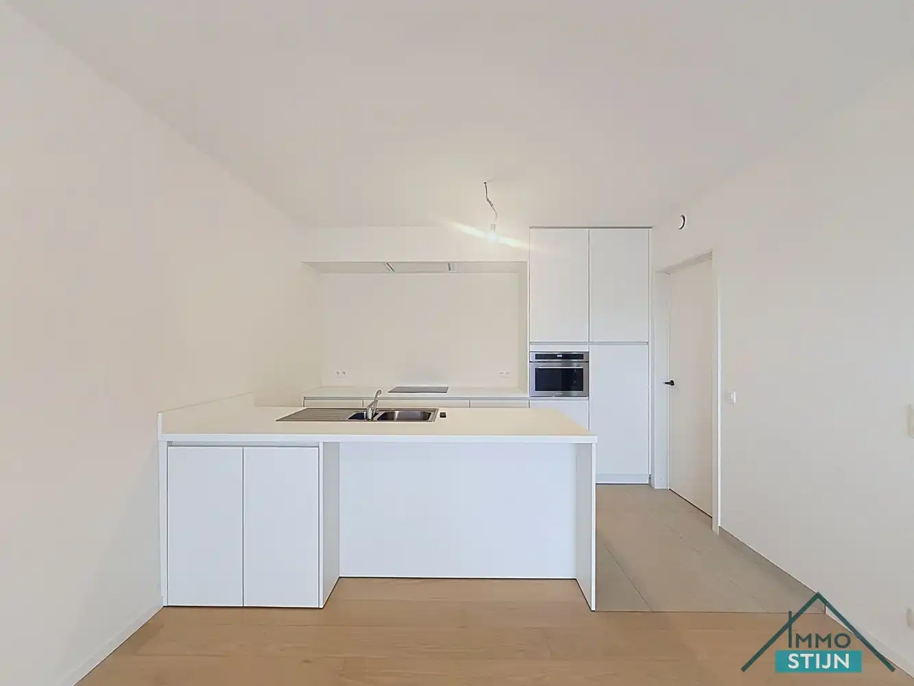 Recent appartement met terras in centrum Passendale foto 4