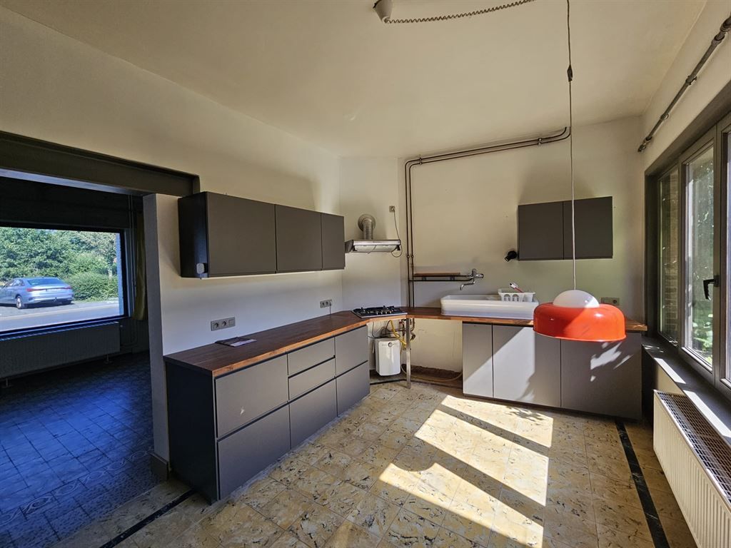 huis in centrum Haacht met 2 ruime garages. foto 6