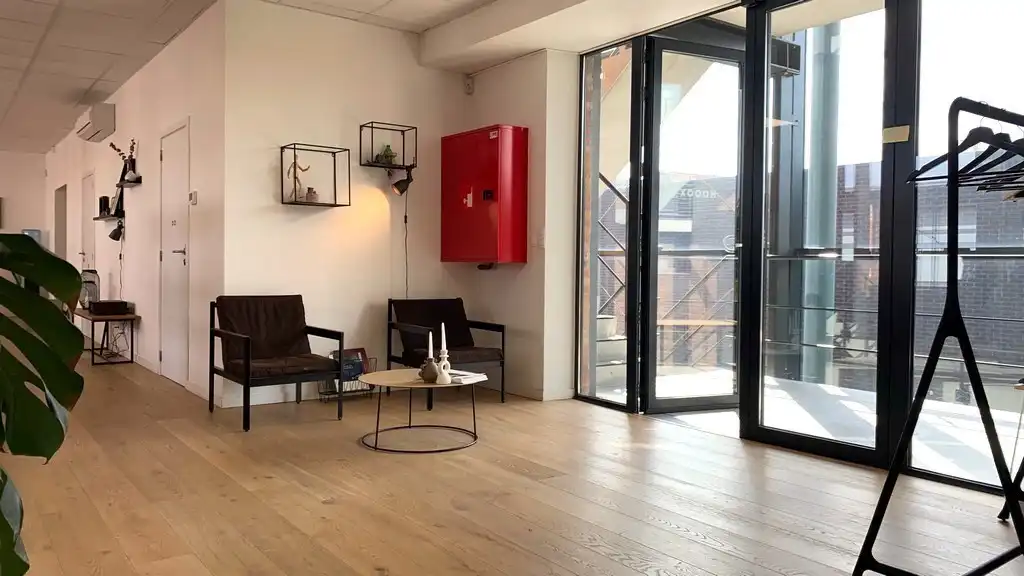 Loftkantoor te huur in The Real Factory in Gent foto 12