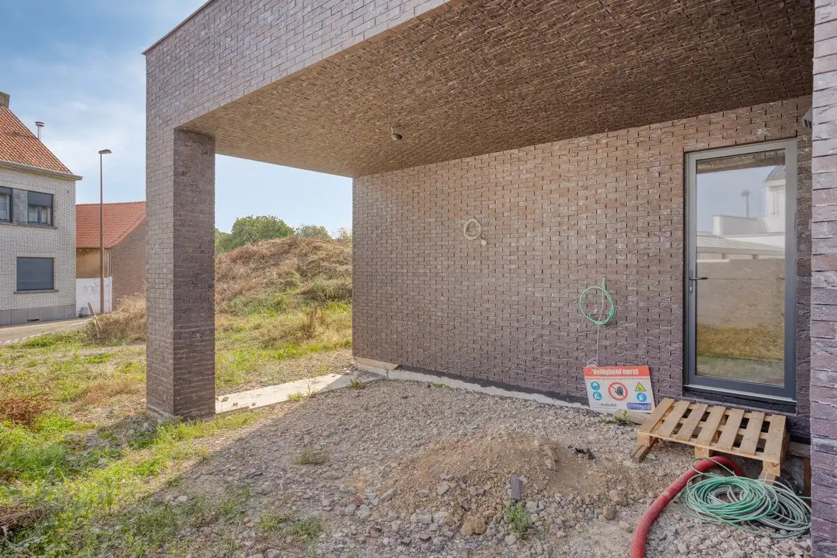 Nieuwbouwvilla nabij centrum Lennik  foto 14