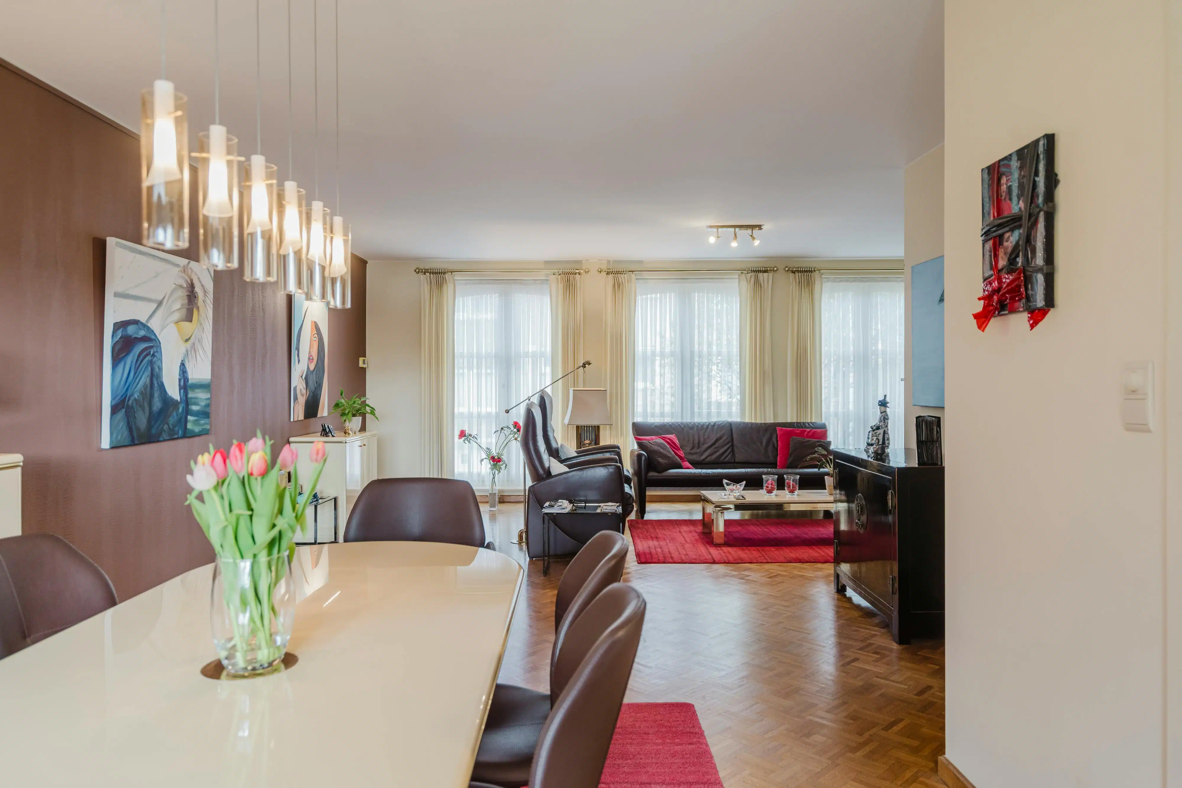 Veelzijdige bel-etagewoning te koop op topligging in Kortrijk!  foto 5