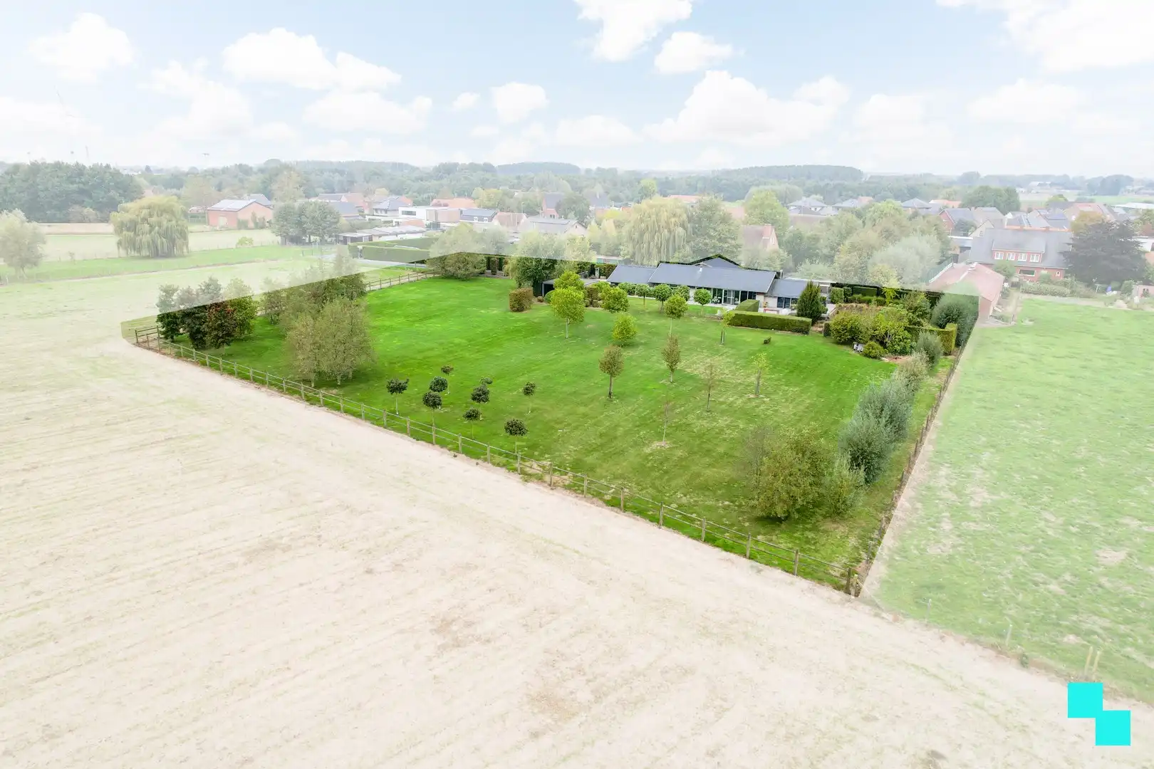 Prachtige gelijkvloerse woning op 6.036m² met verzichten in Kachtem foto 27