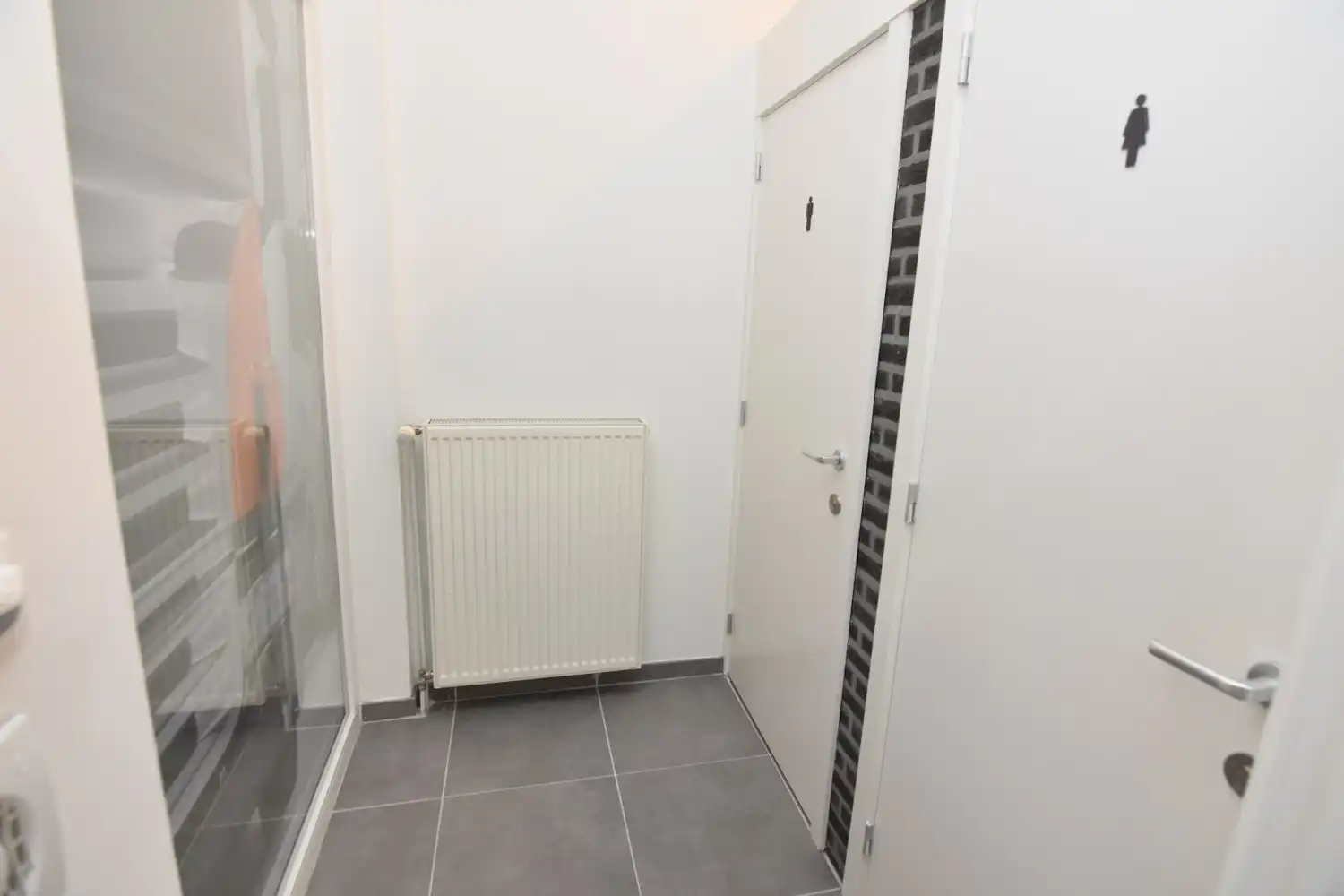 CENTRAAL GELEGEN KANTOORRUIMTE 110M2 foto 9