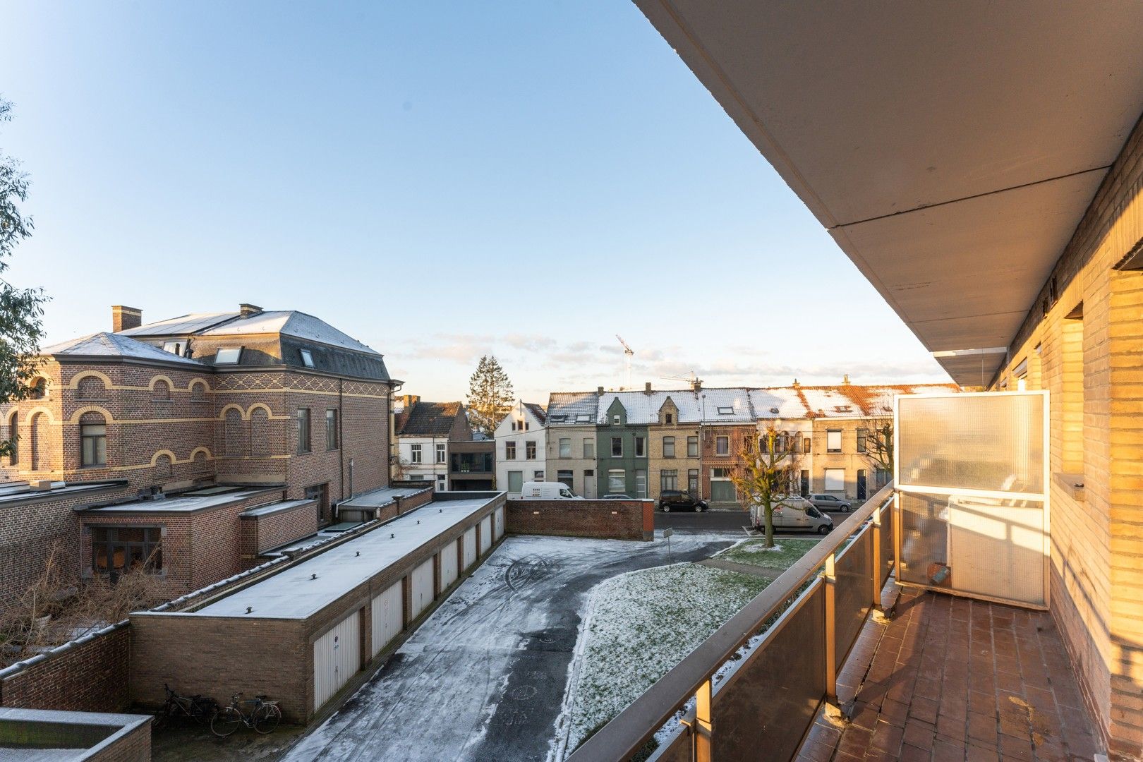 Instapklaar appartement met 2 slaapkamers op wandelafstand van centrum Roeselare! foto 9