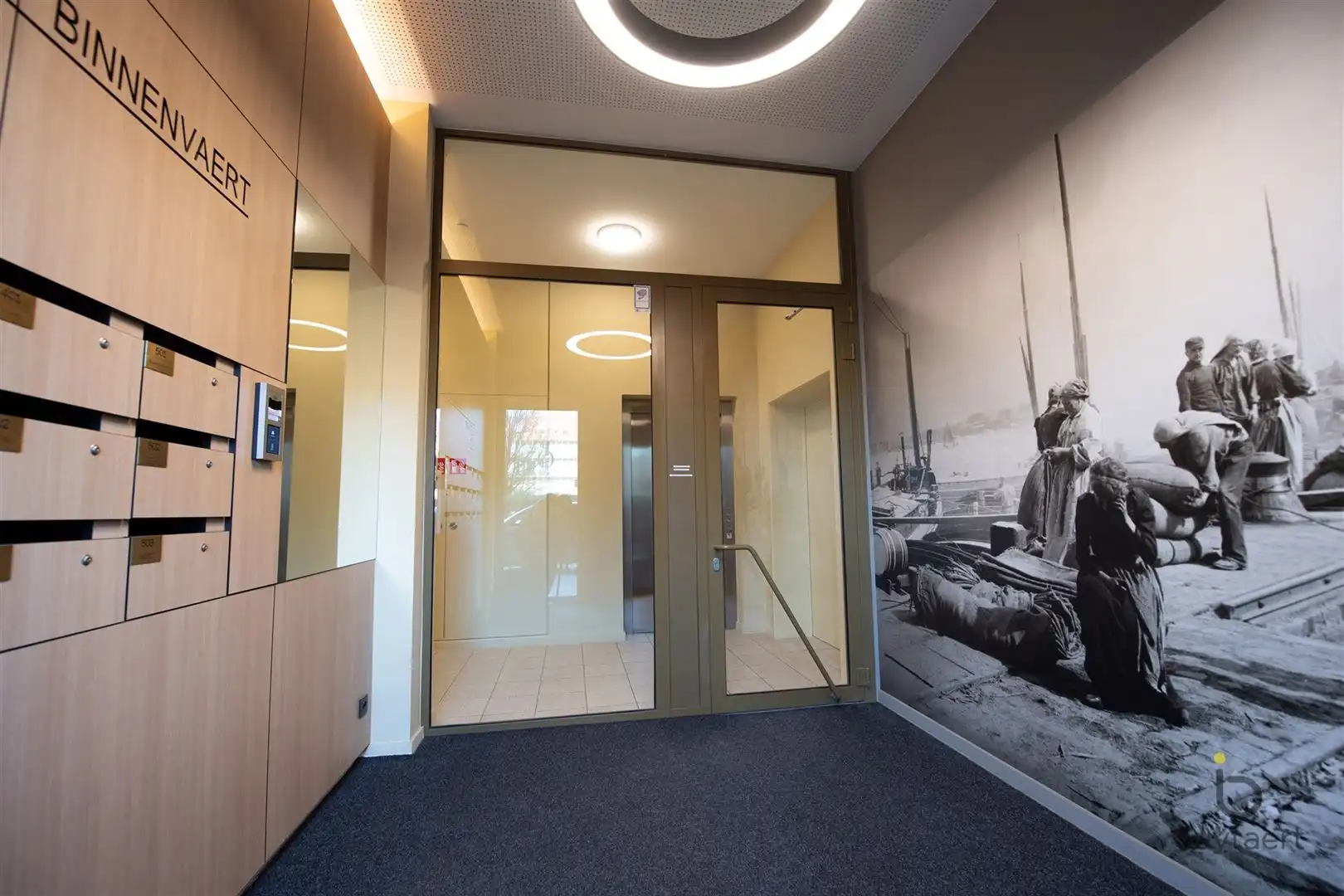 Recent studio - appartementje met leuk terras! foto 3