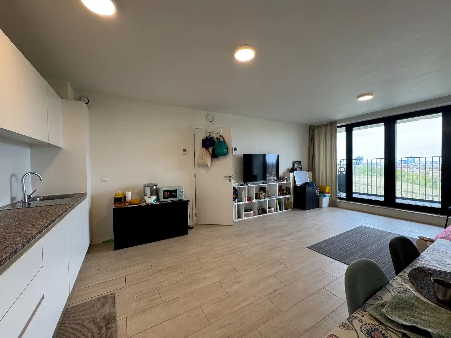 1-slpk.-appartement met kelderberging en ondergrondse parkeerplaats foto 4