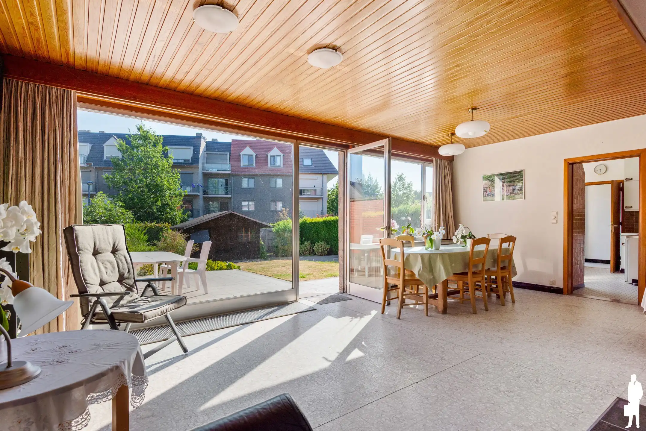 Te renoveren woning met veel mogelijkheden foto 4
