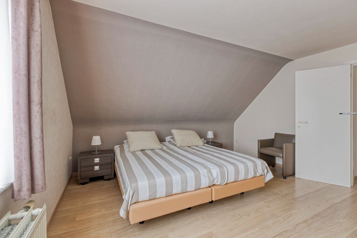 Charmante, vrijstaande woning met 3 slaapkamers op een steenworp van het centrum van Lanaken foto 13