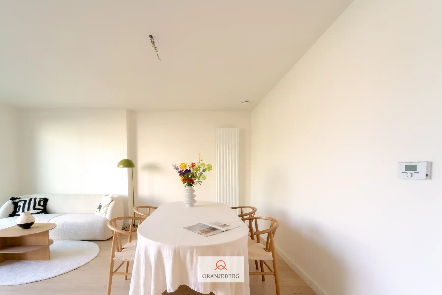 Ruime woning met 4 slpk's en tuin foto 5