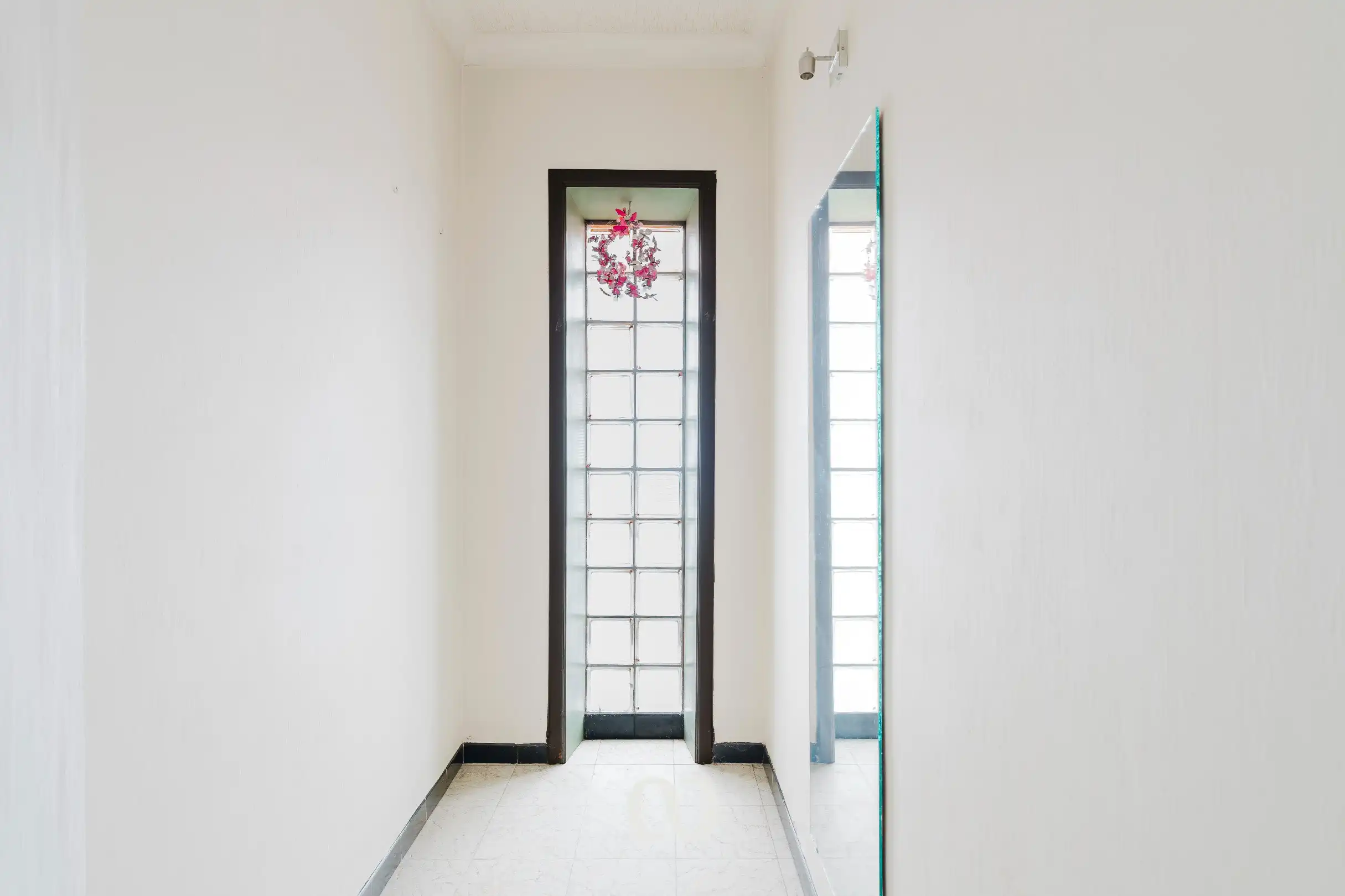 Ruime gezinswoning met 4 slaapkamers en tuin in Nederename foto 2