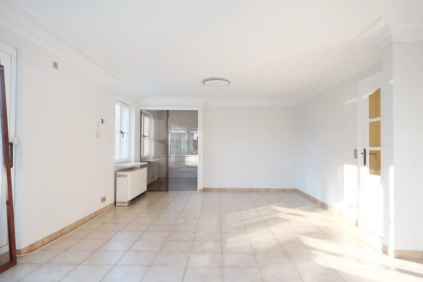 Lichtrijk appartement foto 6