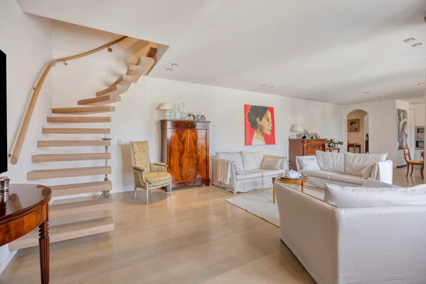 Luxueus en ruim 4 slaapkamerappartement op centrale ligging foto 15