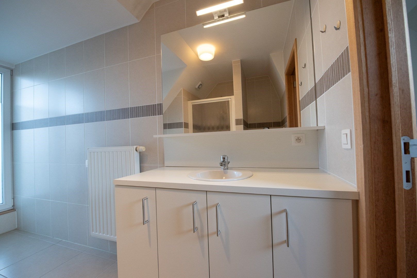 Lichtrijk appartement met 3 slaapkamers in Centrum Waregem foto 16