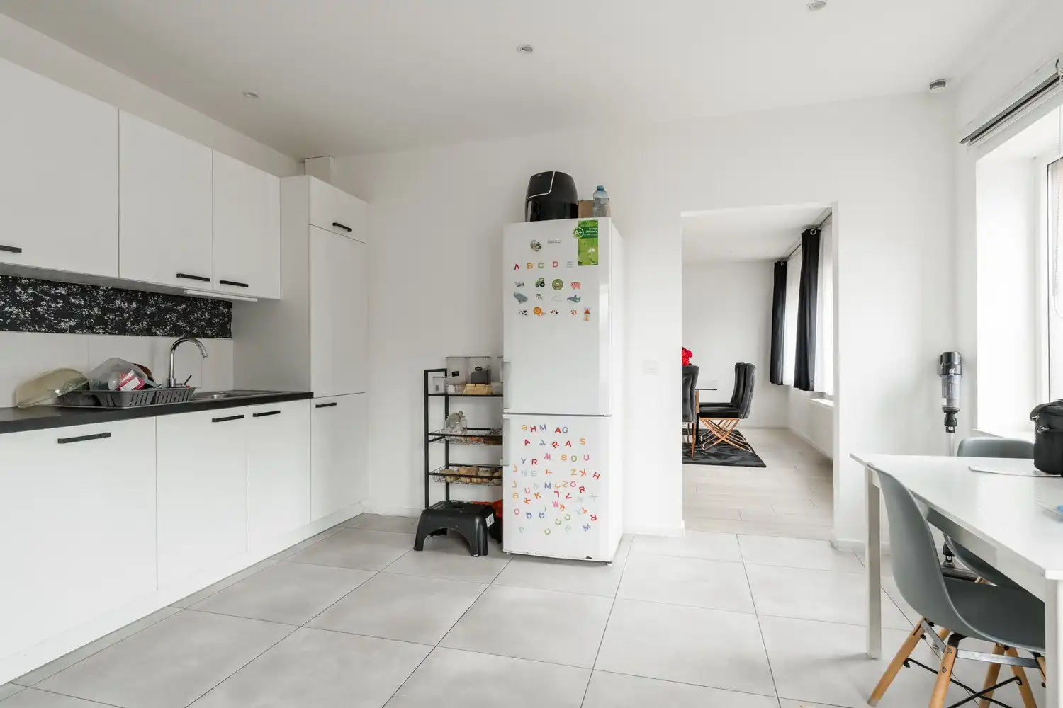 Ruim en lichtrijk 3-slaapkamerappartement met terras & tuin in Achel foto 13