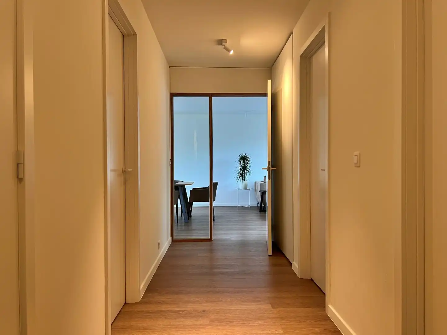 🏡 Instapklaar appartement met 3 slaapkamers in Lovendegem foto 9