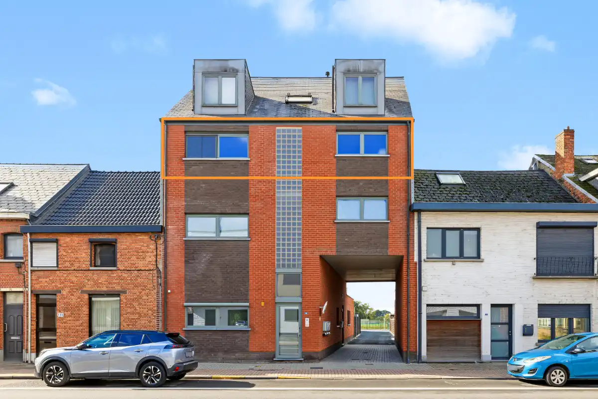Energiezuinig en instapklaar appartement met garagebox foto {{pictureIndex}}