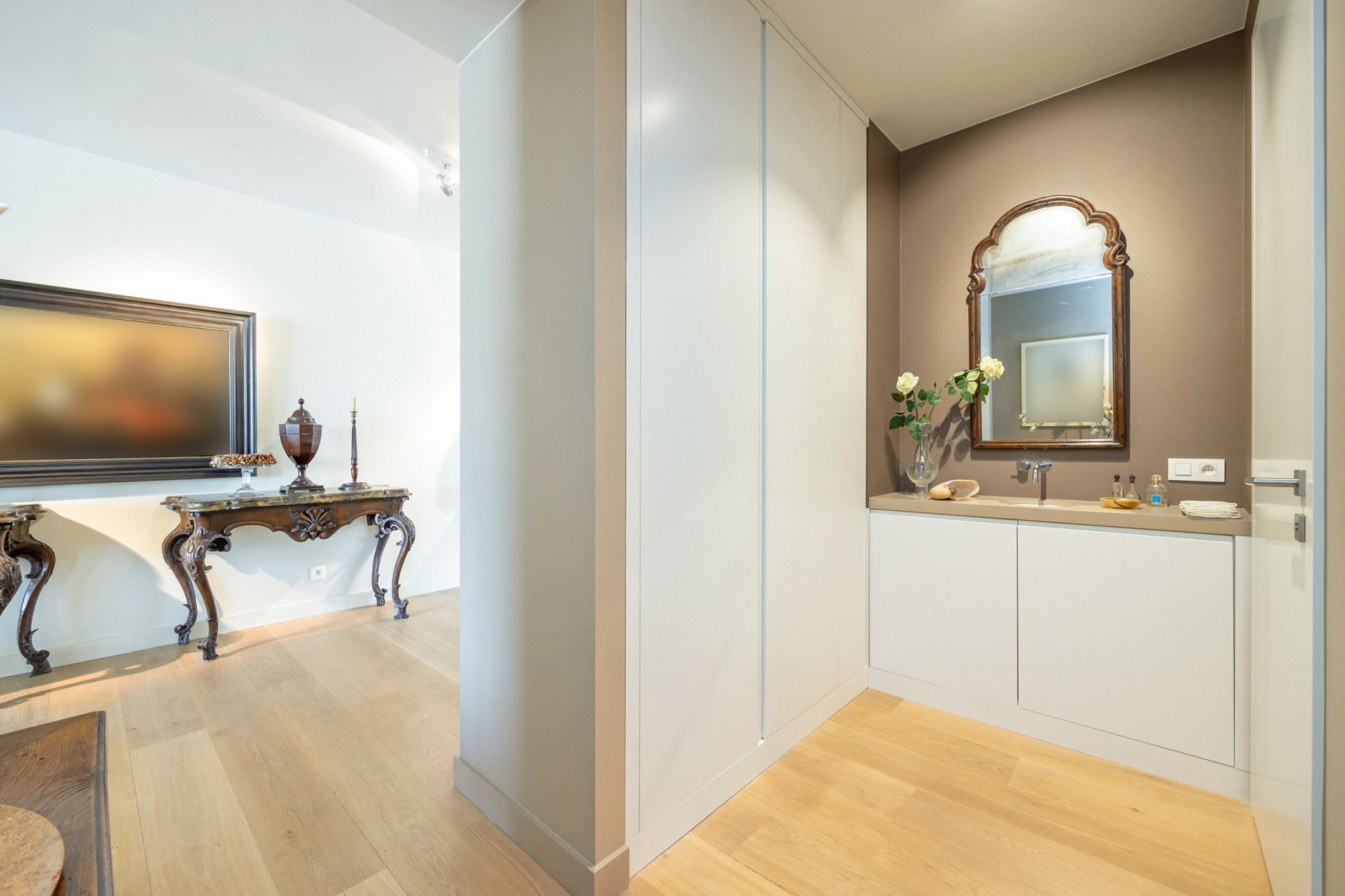 ANTWERPEN - Ruim appartement met Scheldezicht en 2 terrassen foto 10
