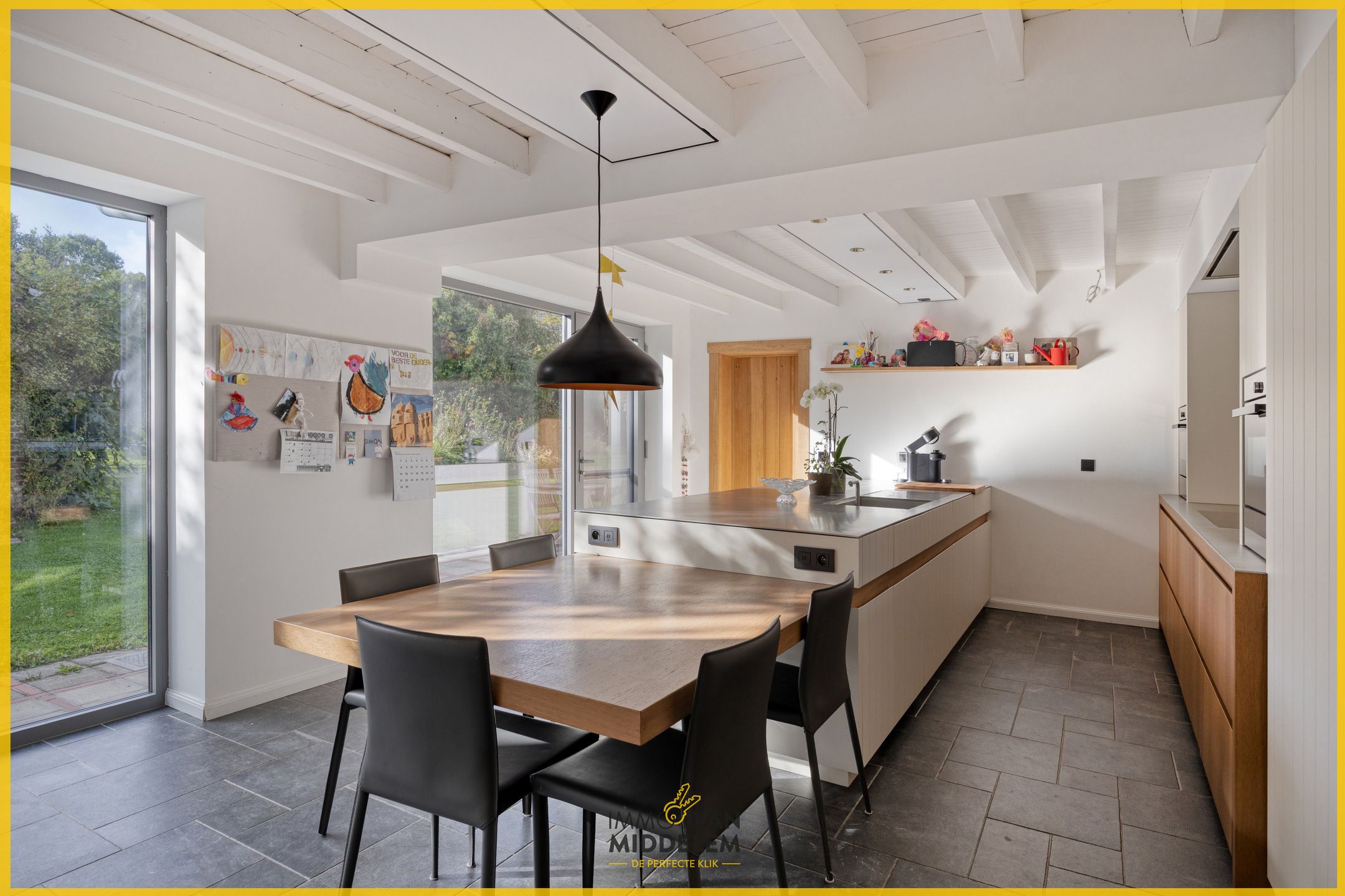 AUTHENTIEKE HOEVE, 5 KAMERS, ZWEMBAD EN BIJGEBOUWEN OP 90a82 foto 6