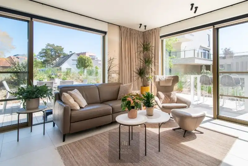 Instapklaar recent luxe-appartement met 2 slpk en grote terrassen. foto 5